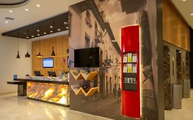 Ibis Quito
